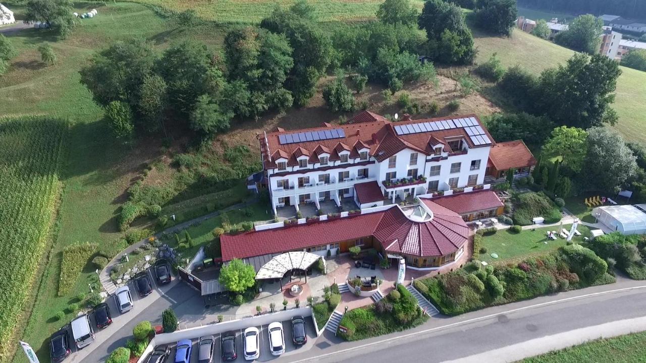 Vitalhotel Krainz Fürstenfeld Exterior foto