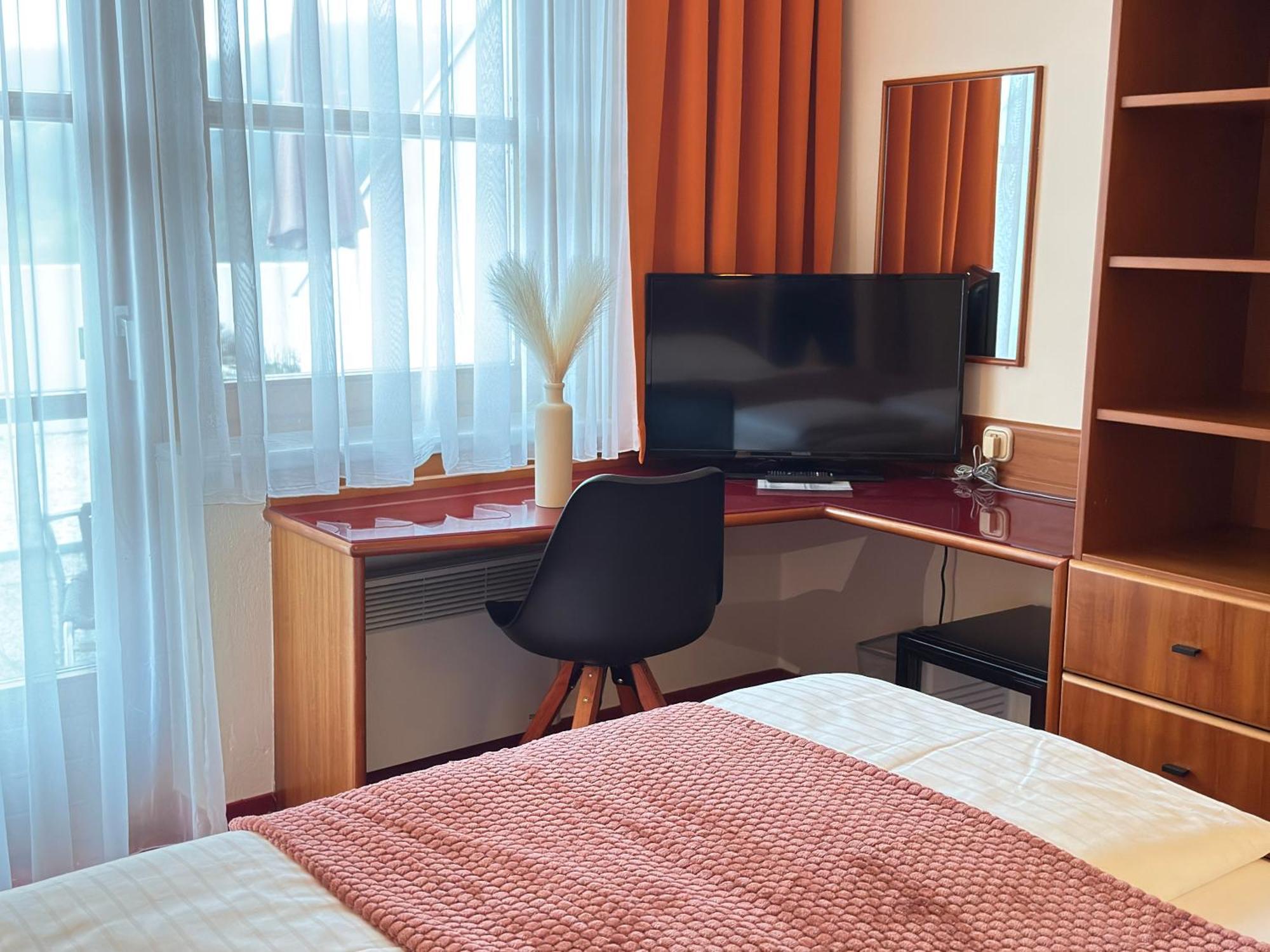 Vitalhotel Krainz Fürstenfeld Exterior foto