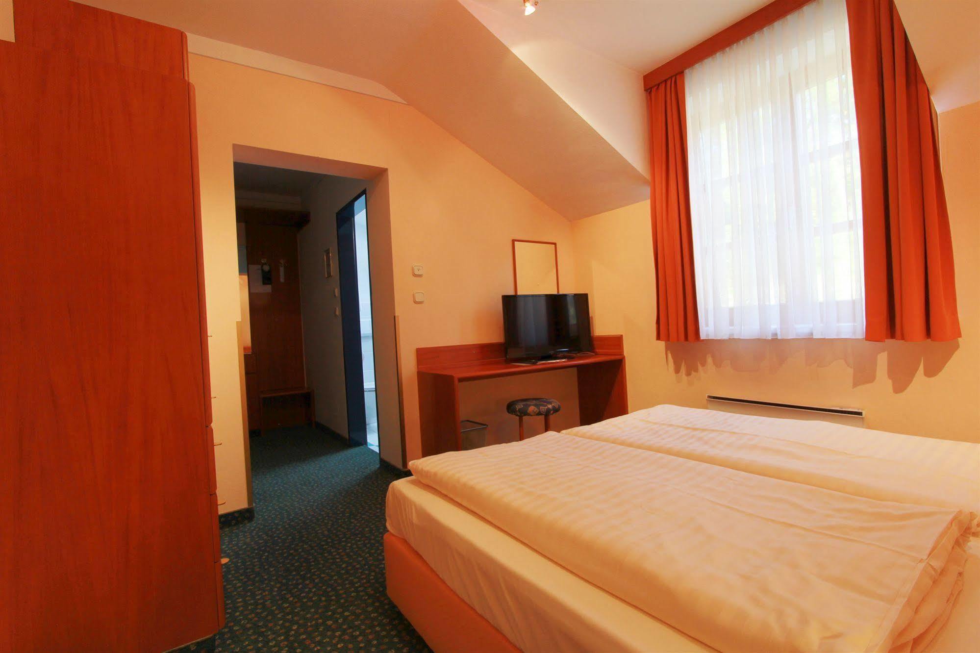 Vitalhotel Krainz Fürstenfeld Exterior foto